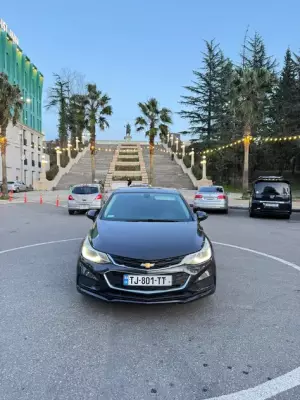 Chevrolet Cruze ქირავდება საქართველოში