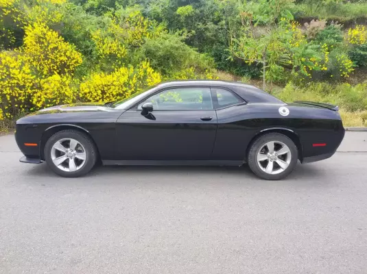 Dodge Challenger ქირავდება საქართველოში