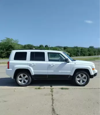 Jeep Patriot ქირავდება საქართველოში