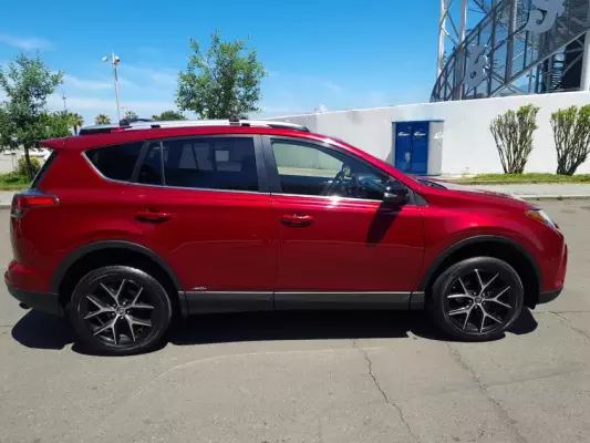Toyota RAV4 для аренды в Шекветили