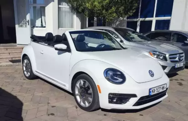 Volkswagen Beetle ქირავდება საქართველოში