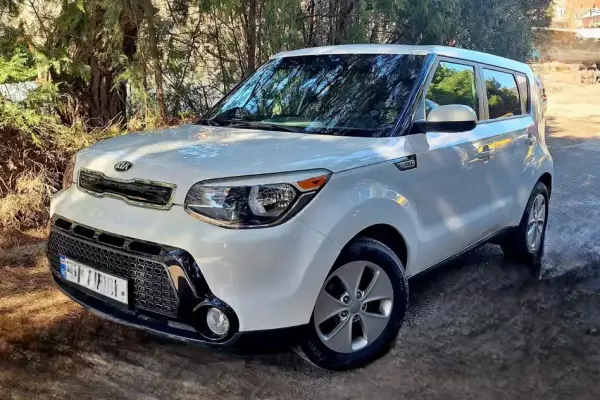 KIA Soul ქირავდება საქართველოში