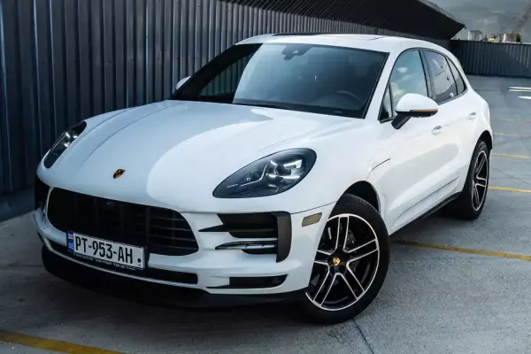 Porsche Macan ქირავდება ქობულეთი -ში