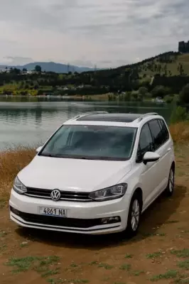 Volkswagen Touran for rent in Georgia