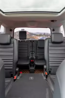 Volkswagen Touran for rent in Georgia