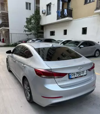 Hyundai Elantra ქირავდება ჩაქვში
