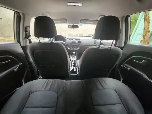 KIA Rio ქირავდება ქუთაისში