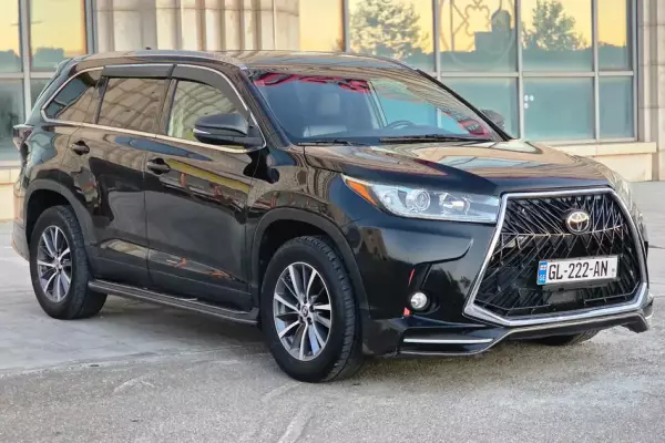 Toyota Highlander ქირავდება საქართველო -ში