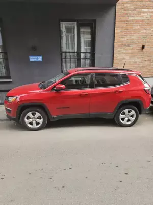 Jeep Compass ქირავდება საქართველოში