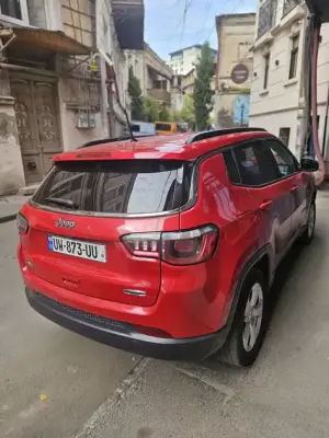 Jeep Compass ქირავდება საქართველოში