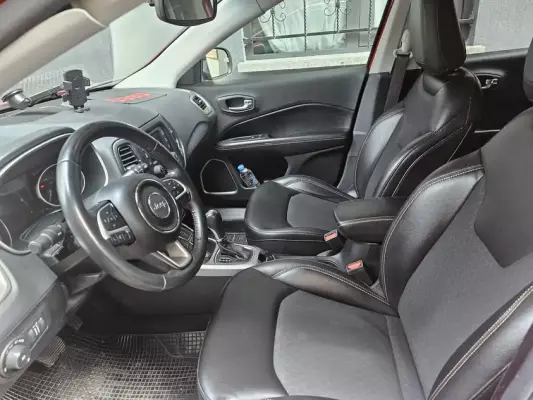 Jeep Compass ქირავდება საქართველოში