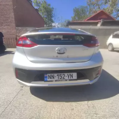 Hyundai Ioniq ქირავდება საქართველოში
