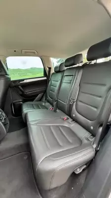 Volkswagen Touareg ქირავდება საქართველოში
