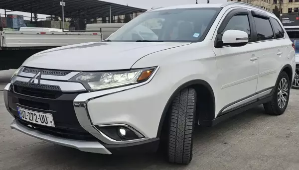 Mitsubishi Outlander ქირავდება საქართველოში