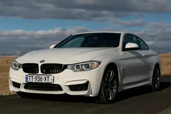 BMW 430i ქირავდება საქართველო -ში