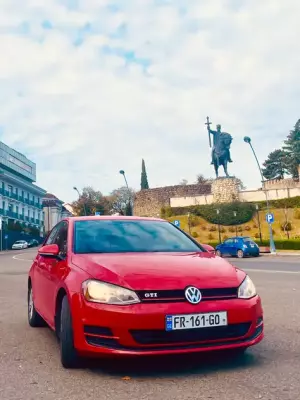 Volkswagen Golf ქირავდება საქართველოში