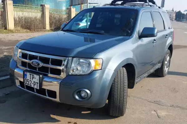 Ford Escape ქირავდება საქართველოში