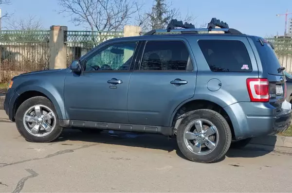 Ford Escape ქირავდება თელავში
