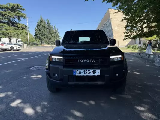 Toyota Land Cruiser 250 ქირავდება საქართველოში