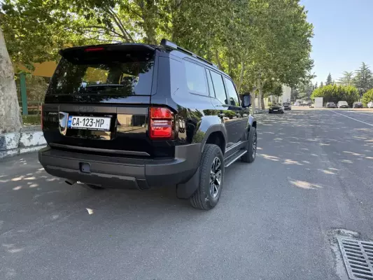 Toyota Land Cruiser 250 ქირავდება საქართველოში