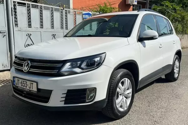 Volkswagen Tiguan для аренды в Батуми