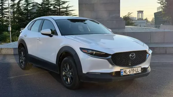 Mazda CX-30 ქირავდება ბათუმი -ში