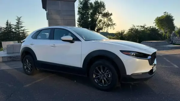 Mazda CX-30 ქირავდება საქართველოში