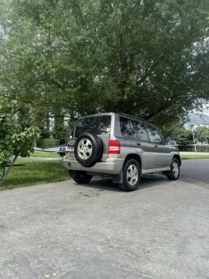 Mitsubishi Pajero ქირავდება საქართველოში