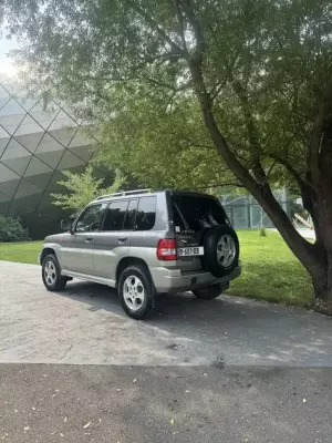 Mitsubishi Pajero ქირავდება საქართველოში