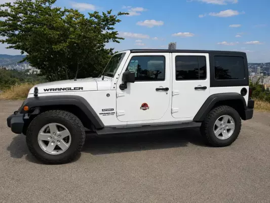 Jeep Wrangler ქირავდება საქართველოში
