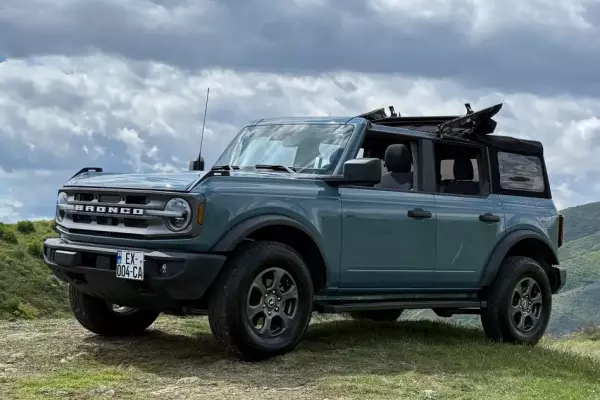 Ford Bronco ქირავდება საქართველოში