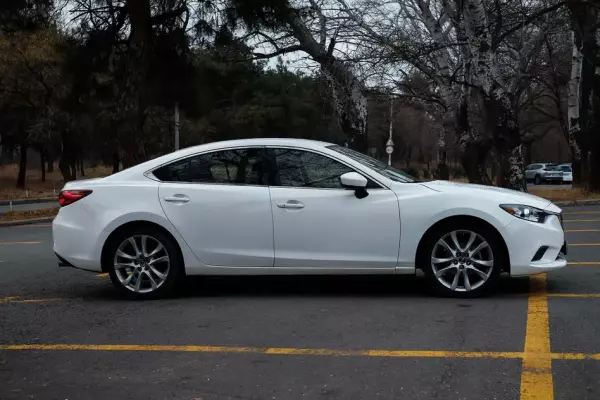 Mazda 6 ქირავდება საქართველოში