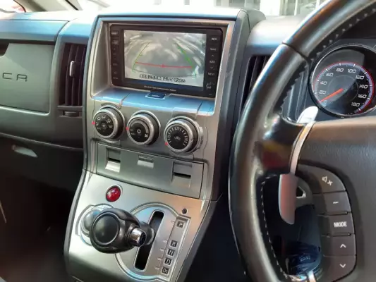 Mitsubishi Delica D:5 ქირავდება საქართველოში