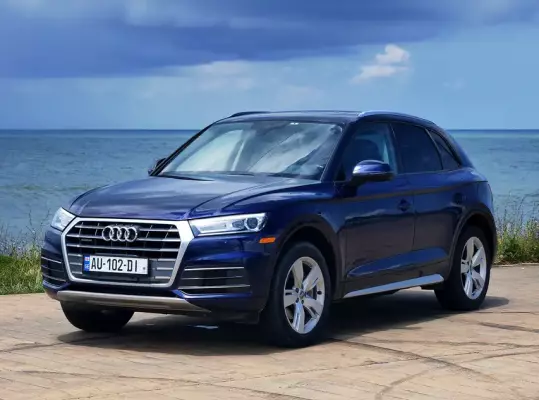 Audi Q5 для аренды в Батуми