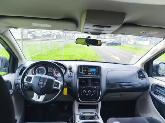 Dodge Grand Caravan для аренды в Чакви