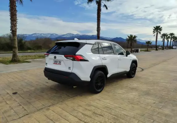 Toyota RAV4 for rent in Senaki