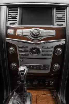 Infiniti QX80 ქირავდება საქართველოში