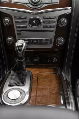 Infiniti QX80 ქირავდება საქართველოში