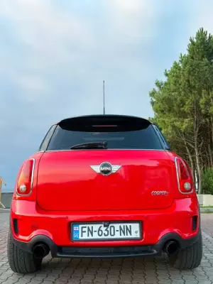 Mini Countryman для аренды в Чакви