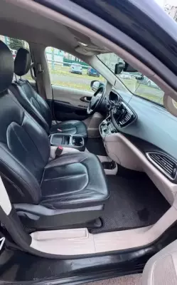 Chrysler Pacifica ქირავდება საქართველოში