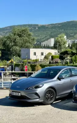 BYD Seal 05 ქირავდება საქართველოში