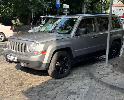 Jeep Patriot ქირავდება საქართველოში