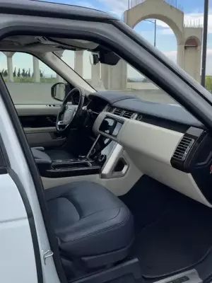 Range Rover Vogue ქირავდება საქართველოში