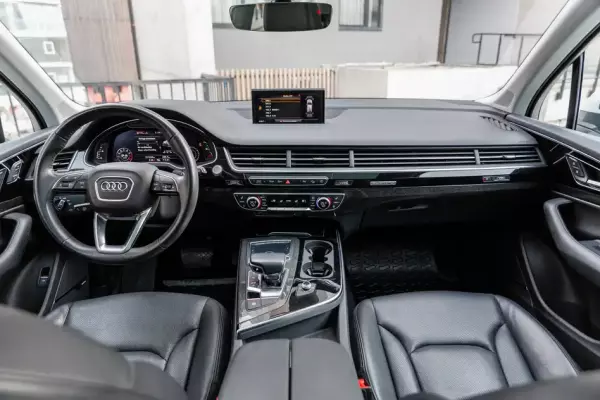 Audi Q7 ქირავდება სარფში