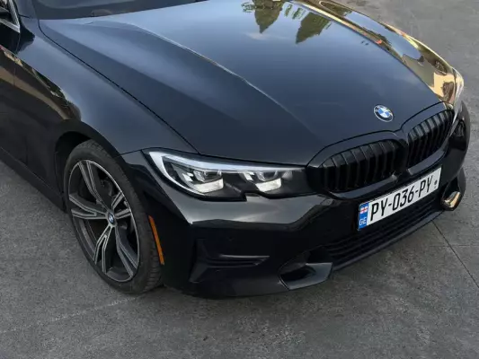 BMW 330i ქირავდება ბორჯომში