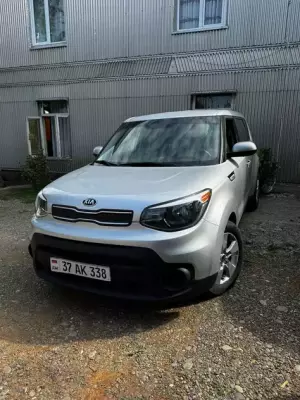 KIA Soul ქირავდება ბათუმი -ში