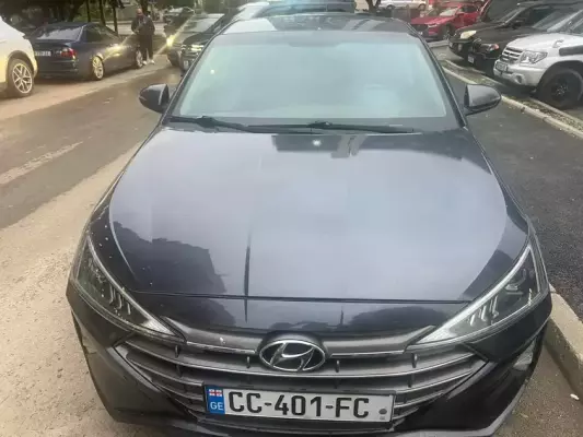 Hyundai Elantra ქირავდება საქართველოში