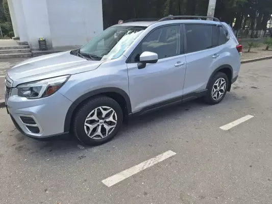 Subaru Forester ქირავდება საქართველოში