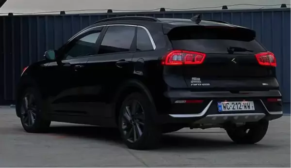 Kia Niro ქირავდება საქართველოში
