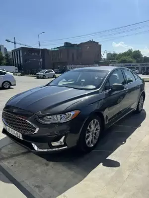 Ford Fusion для аренды в Тбилиси